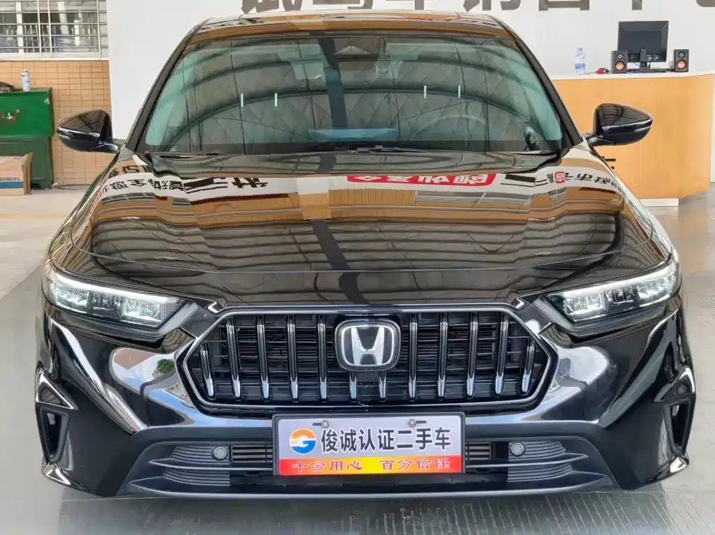 Honda Inspire — фото 7