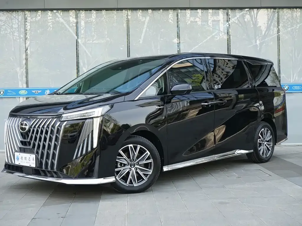 GAC Motor Trumpchi M8 — фото 1