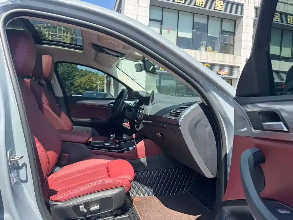 BMW X4 2022 из CN, фото 3