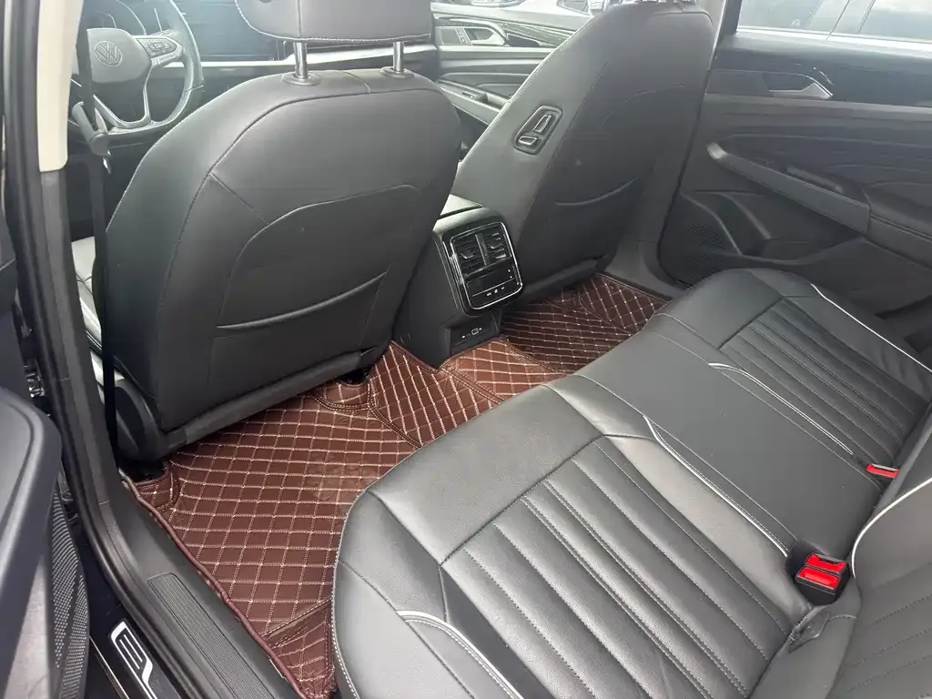 Volkswagen Passat — фото 2