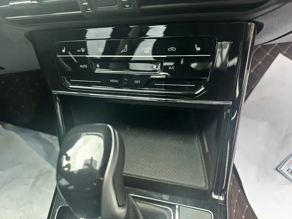 Volkswagen Passat — фото 6
