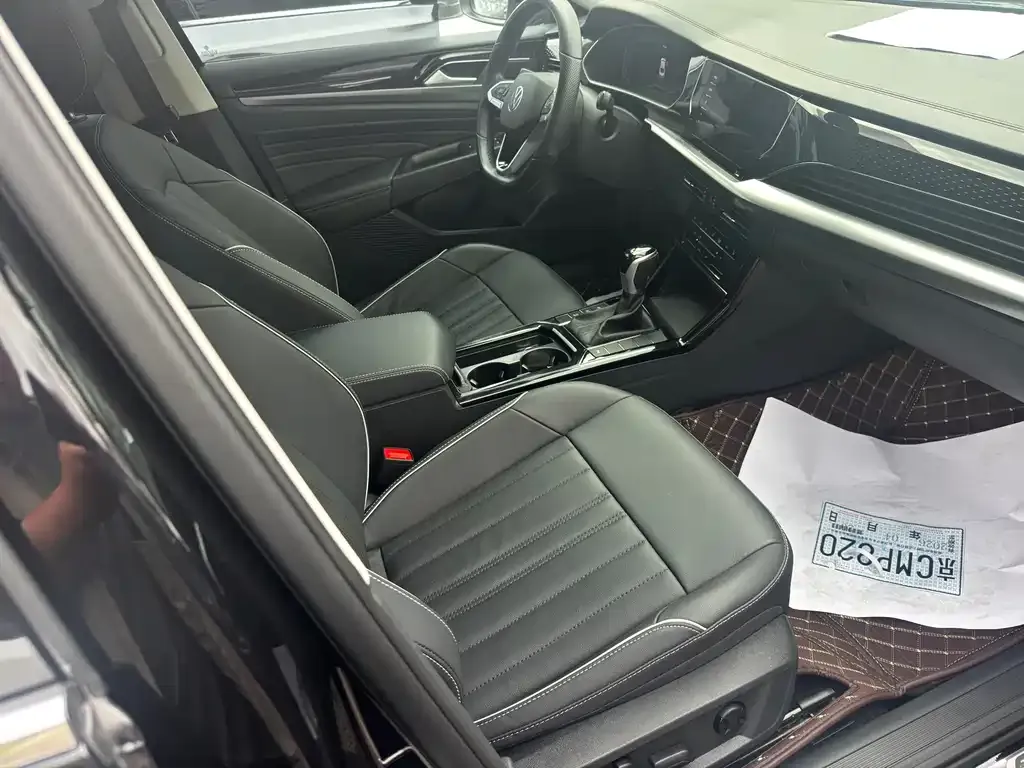 Volkswagen Passat — фото 10