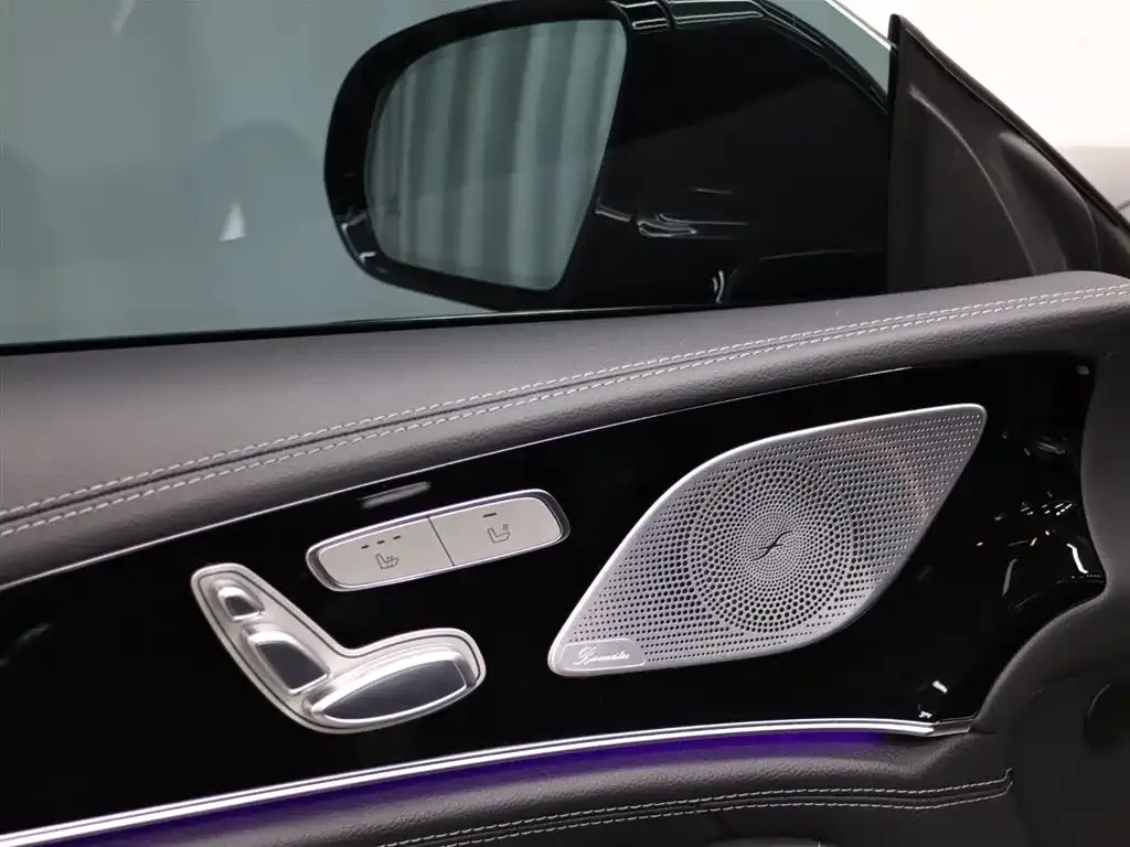 Mercedes-Benz AMG GT — фото 10