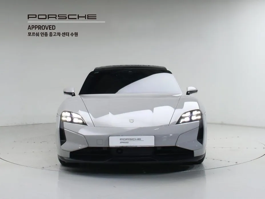 Porsche Taycan 2025 из KR, фото 8