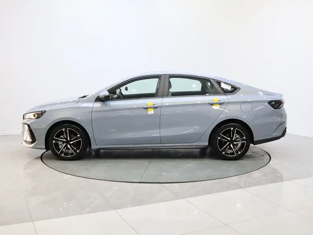 Geely Emgrand 2026 из CN, фото 3