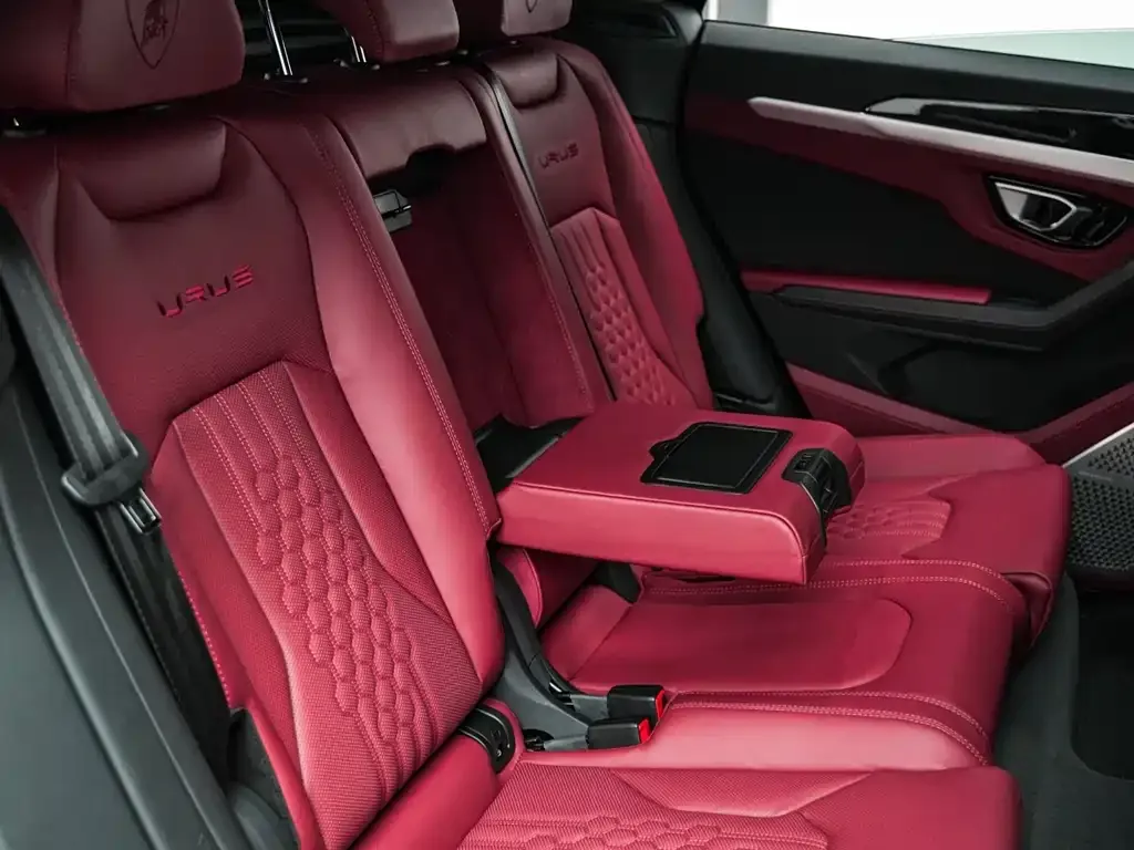 Lamborghini Urus — фото 10