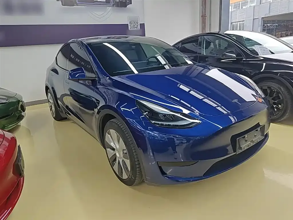 Tesla Model Y — фото 4