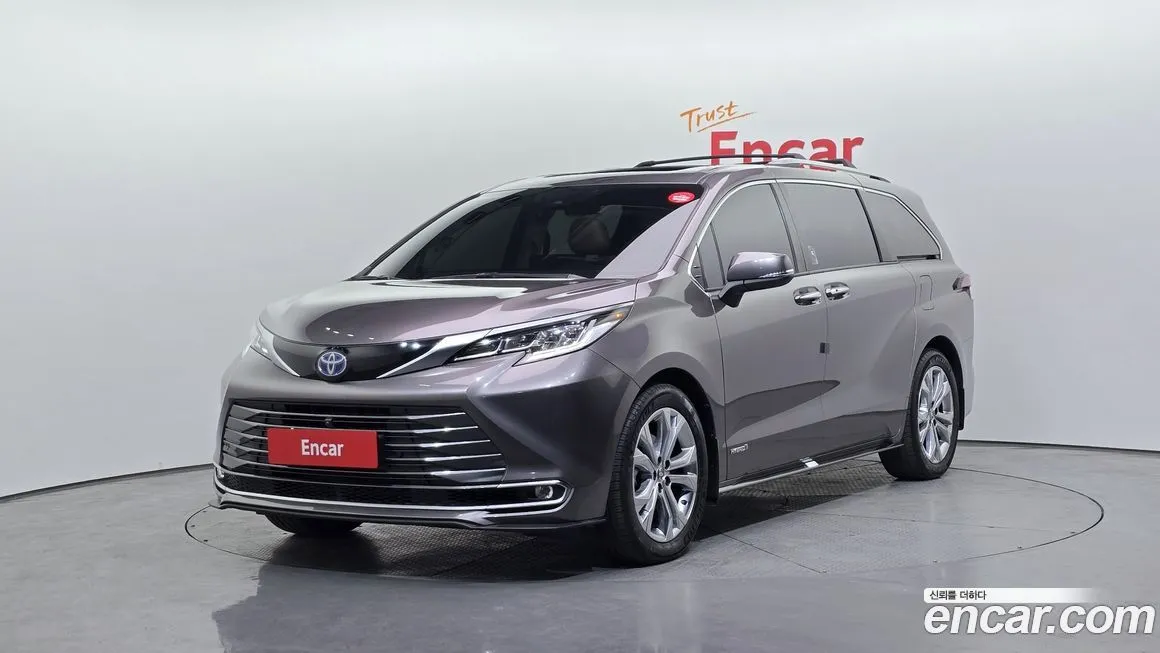 Toyota Sienna 2021 из KR, фото 1