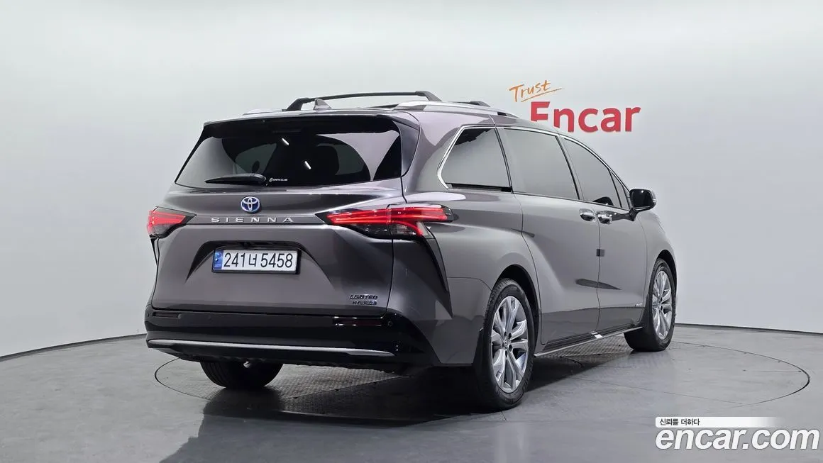 Toyota Sienna 2021 из KR, фото 4