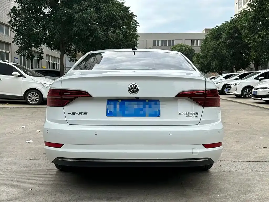 Volkswagen Sagitar 2022 из CN, фото 3