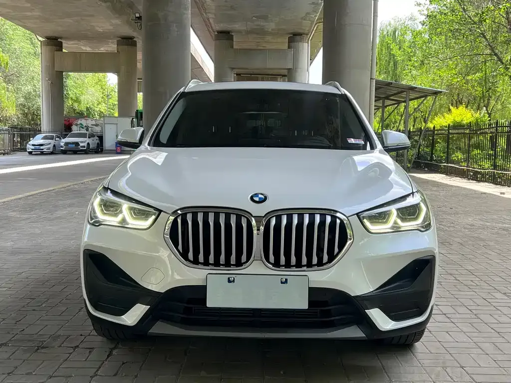 BMW X1 — фото 4