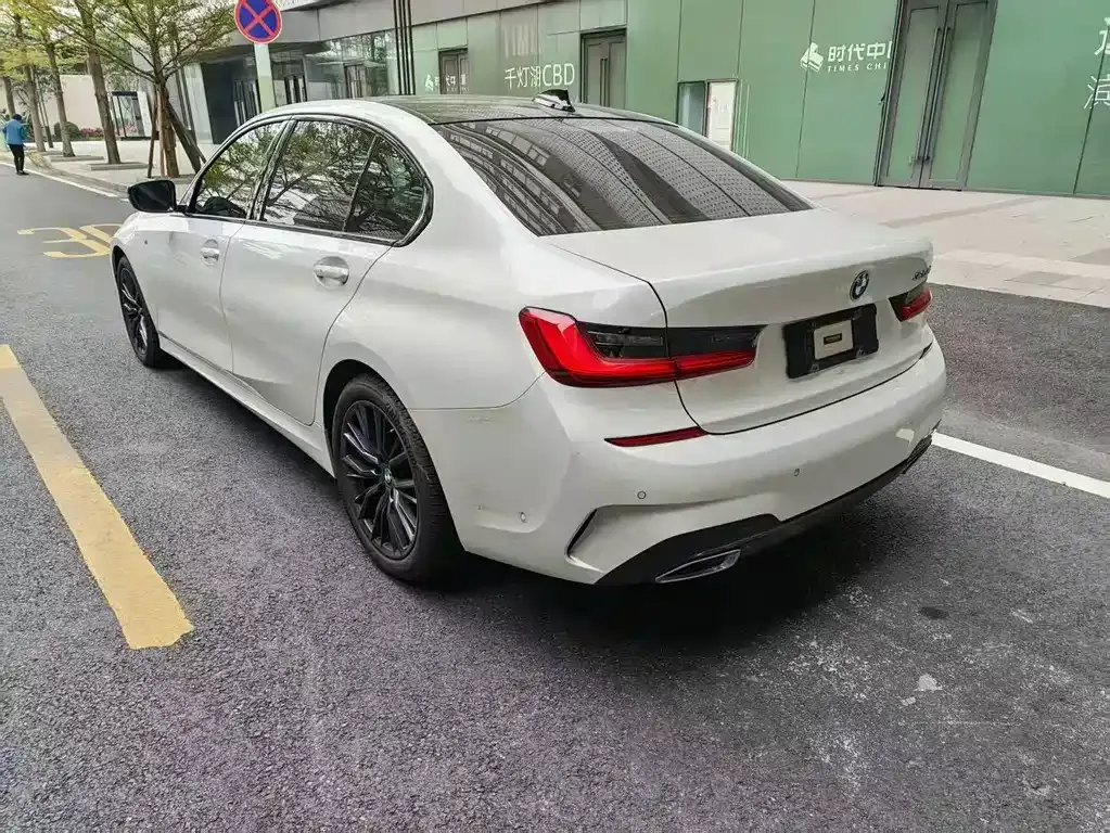 BMW 3 Series 2021 из CN, фото 8