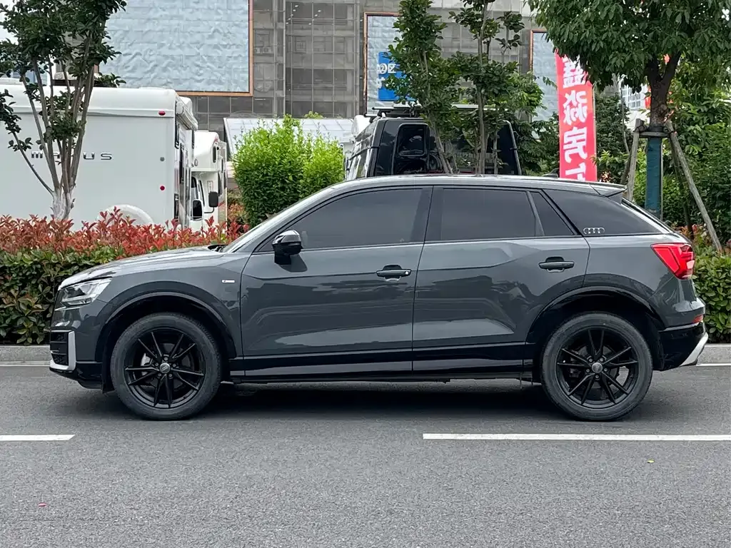 Audi Q2L 2021 из CN, фото 10