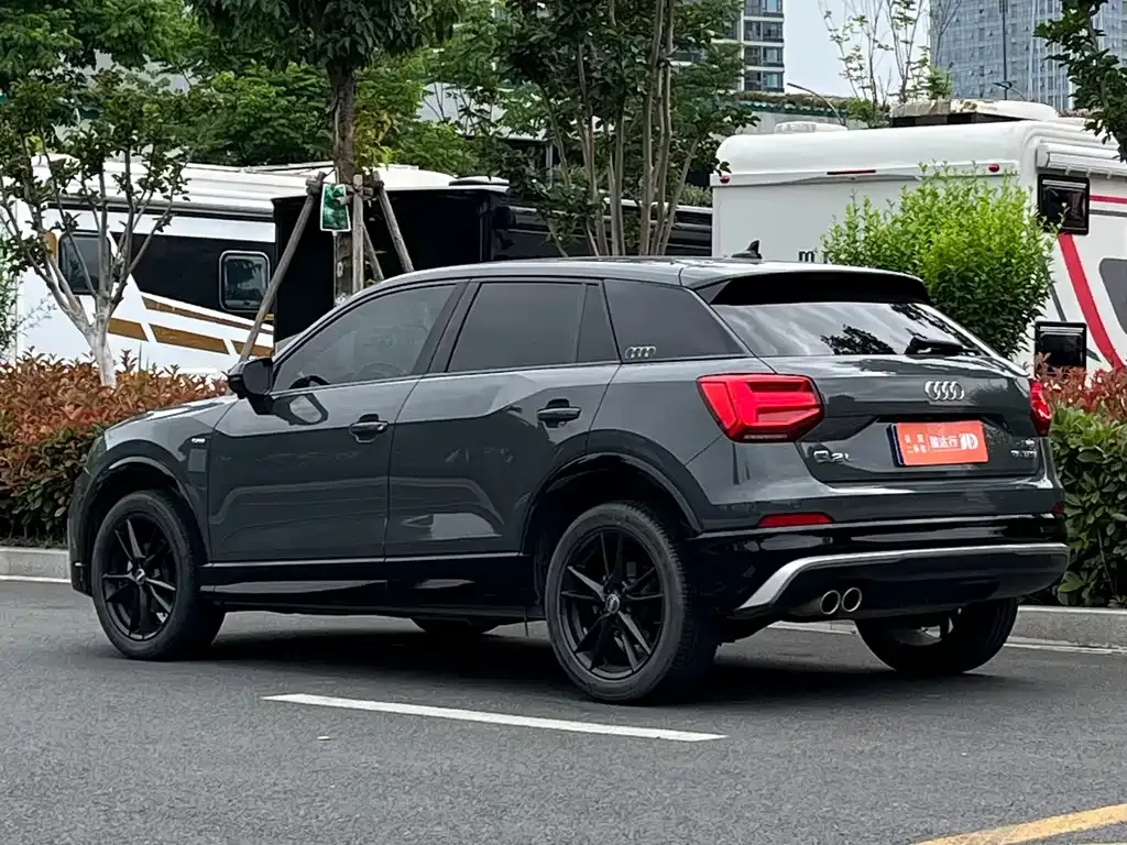 Audi Q2L 2021 из CN, фото 8