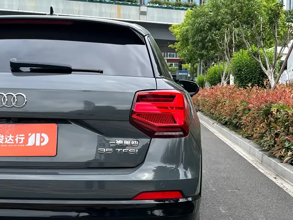 Audi Q2L 2021 из CN, фото 7