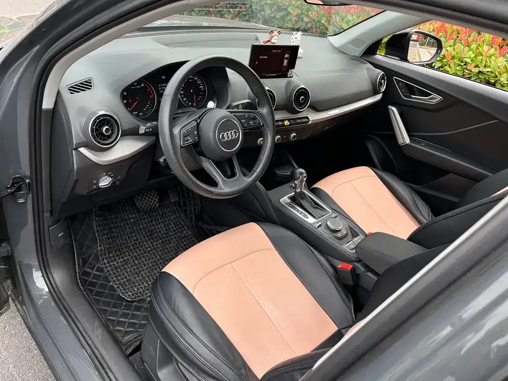 Audi Q2L 2021 из CN, фото 4