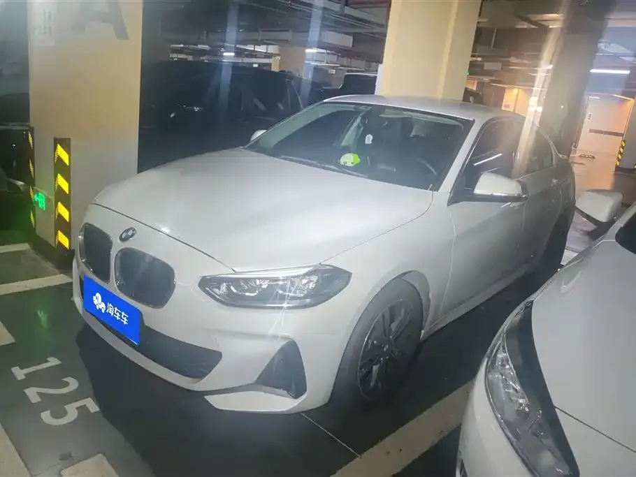 BMW 1 Series — фото 1