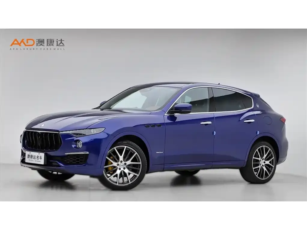 Maserati Levante — фото 1