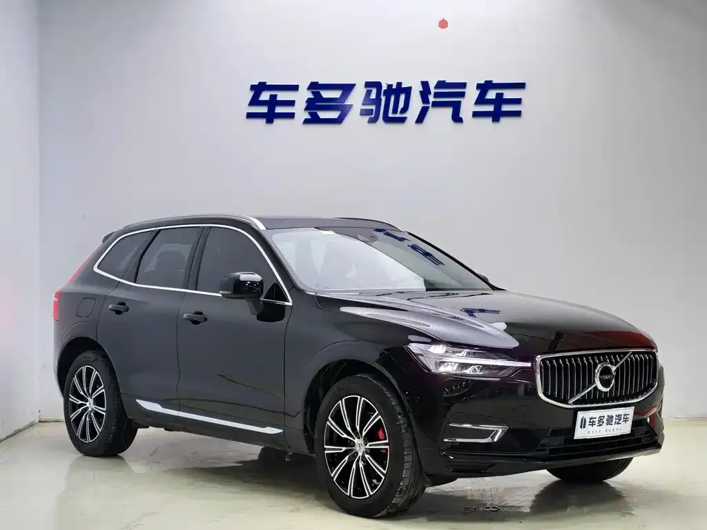 Volvo XC60 2021 из CN, фото 2