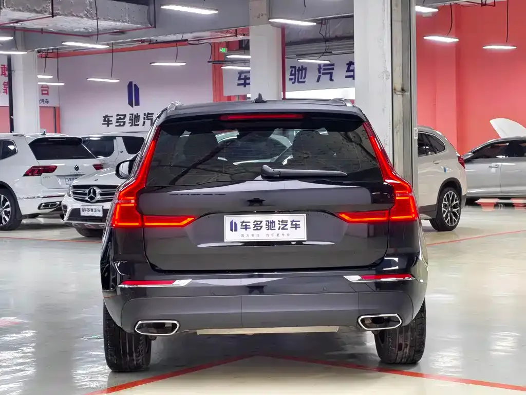 Volvo XC60 2021 из CN, фото 9
