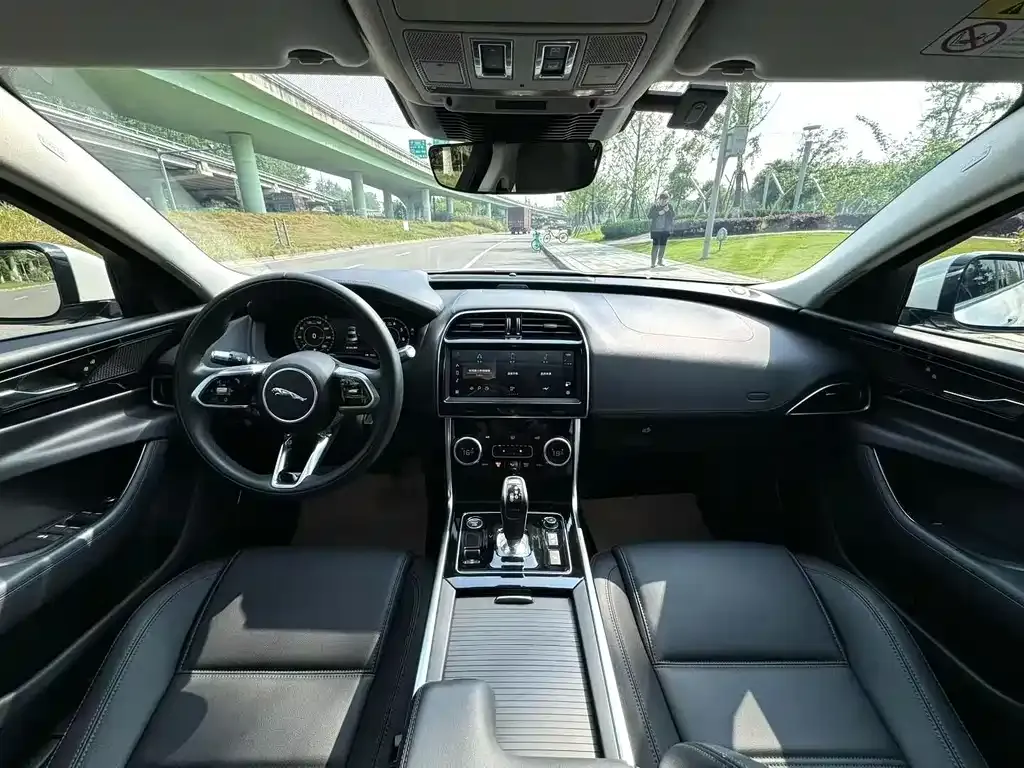 Jaguar XEL 2022 из CN, фото 3