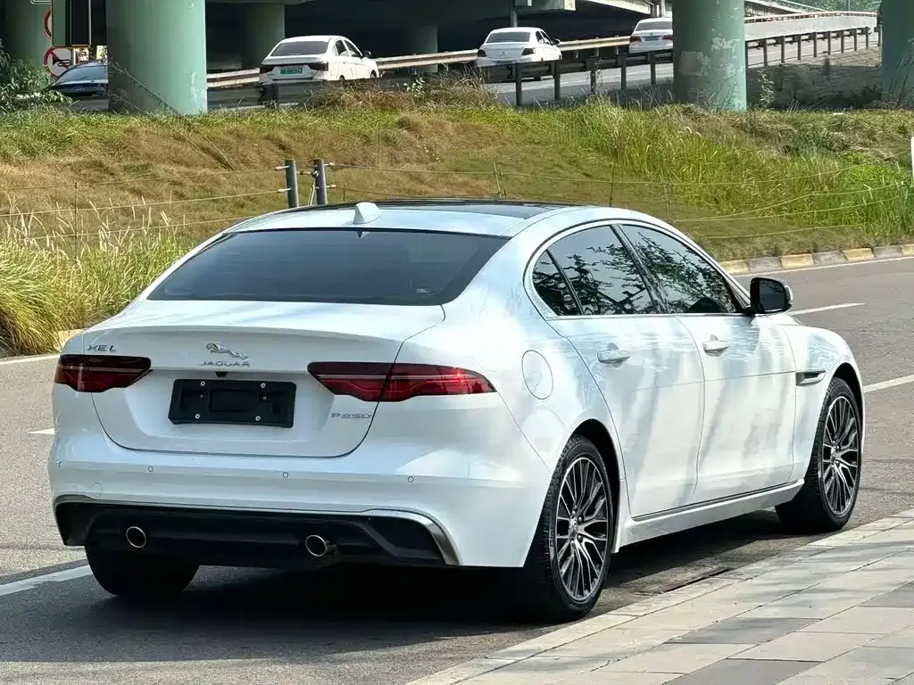 Jaguar XEL 2022 из CN, фото 9