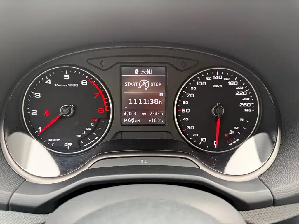 Audi Q2L 2021 из CN, фото 4