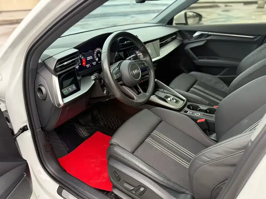 Audi A3 — фото 2