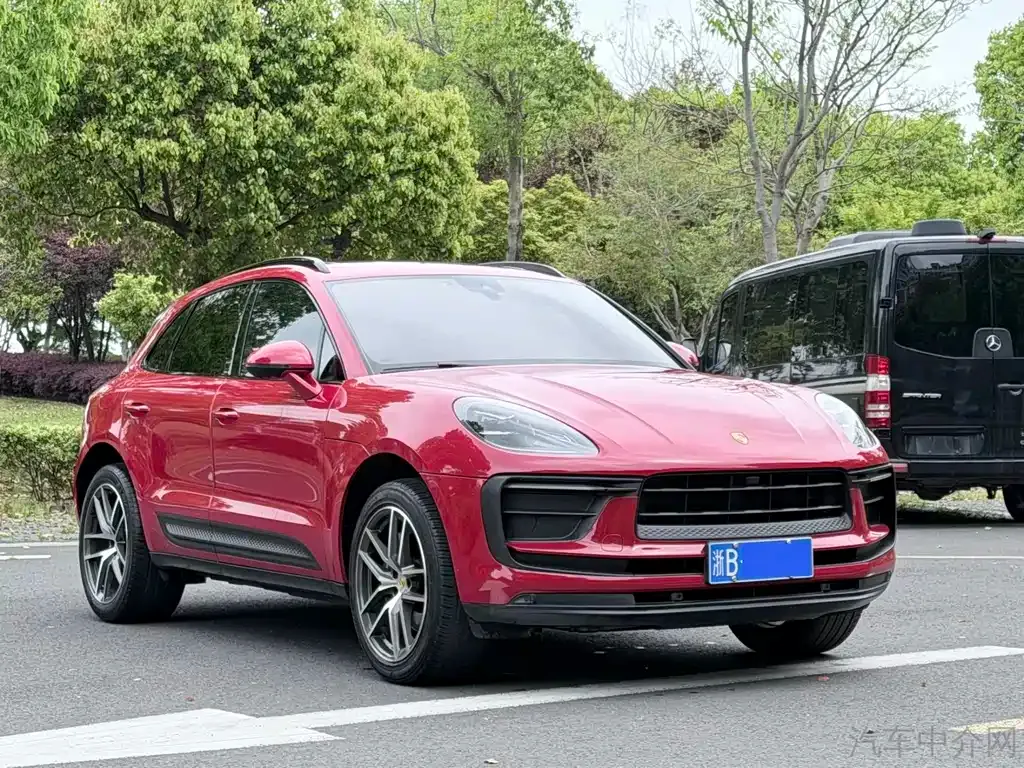 Porsche Macan — фото 8