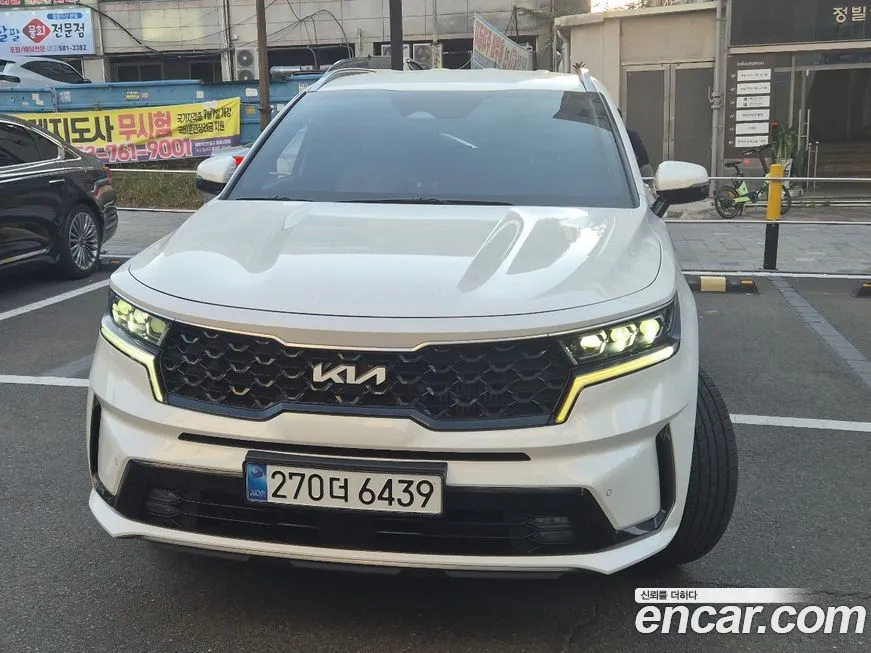 Kia Sorento — фото 6