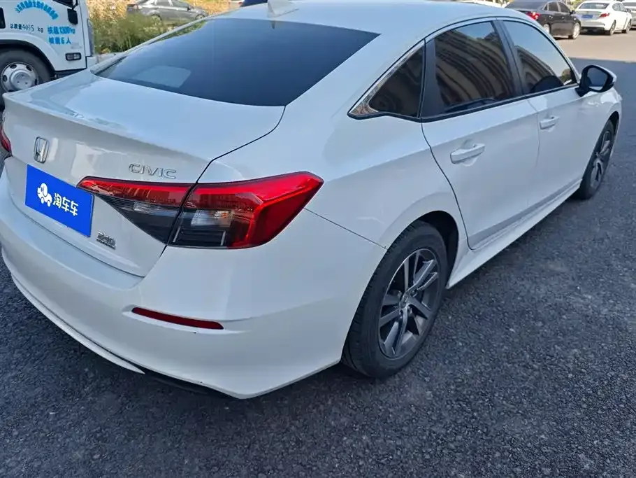 Honda Civic — фото 9