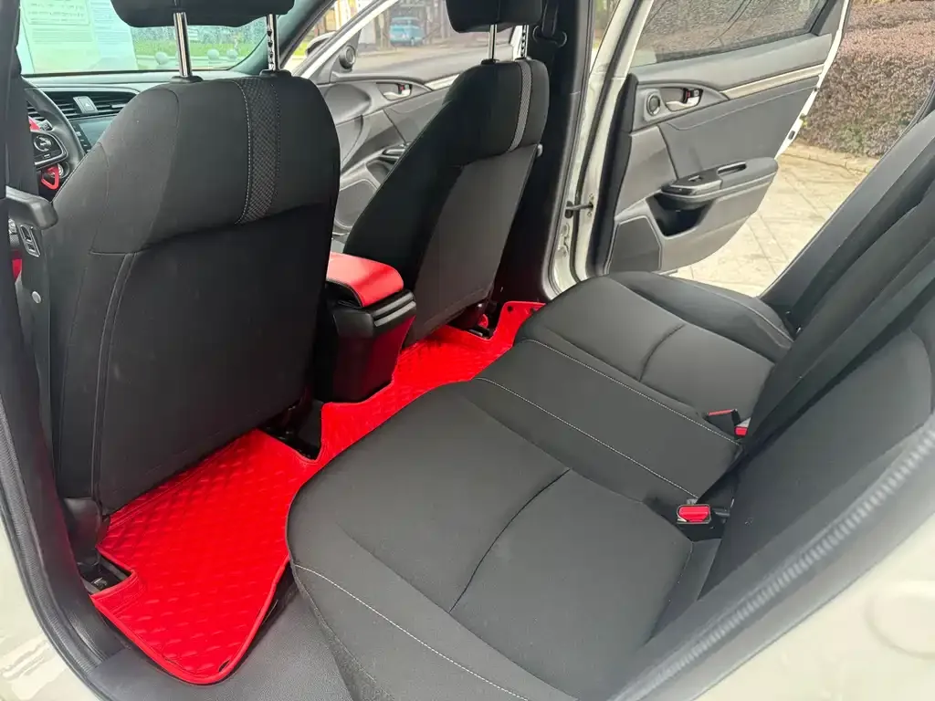 Honda Civic — фото 6