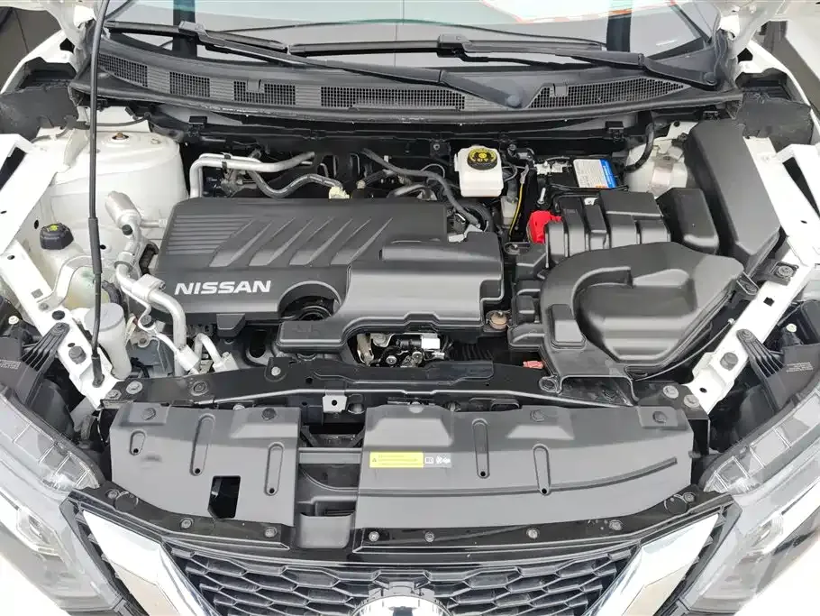 Nissan Qashqai — фото 8