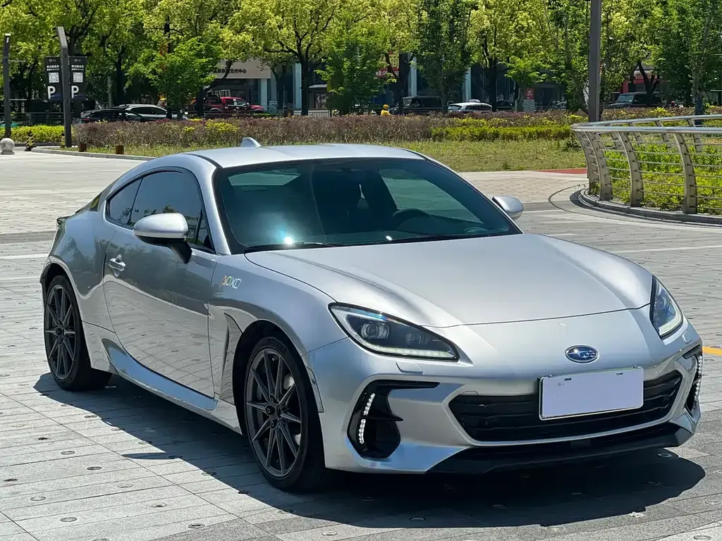 Subaru BRZ 2023 из CN, фото 5