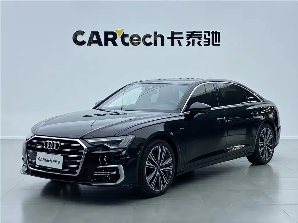 Audi A6L — фото 1