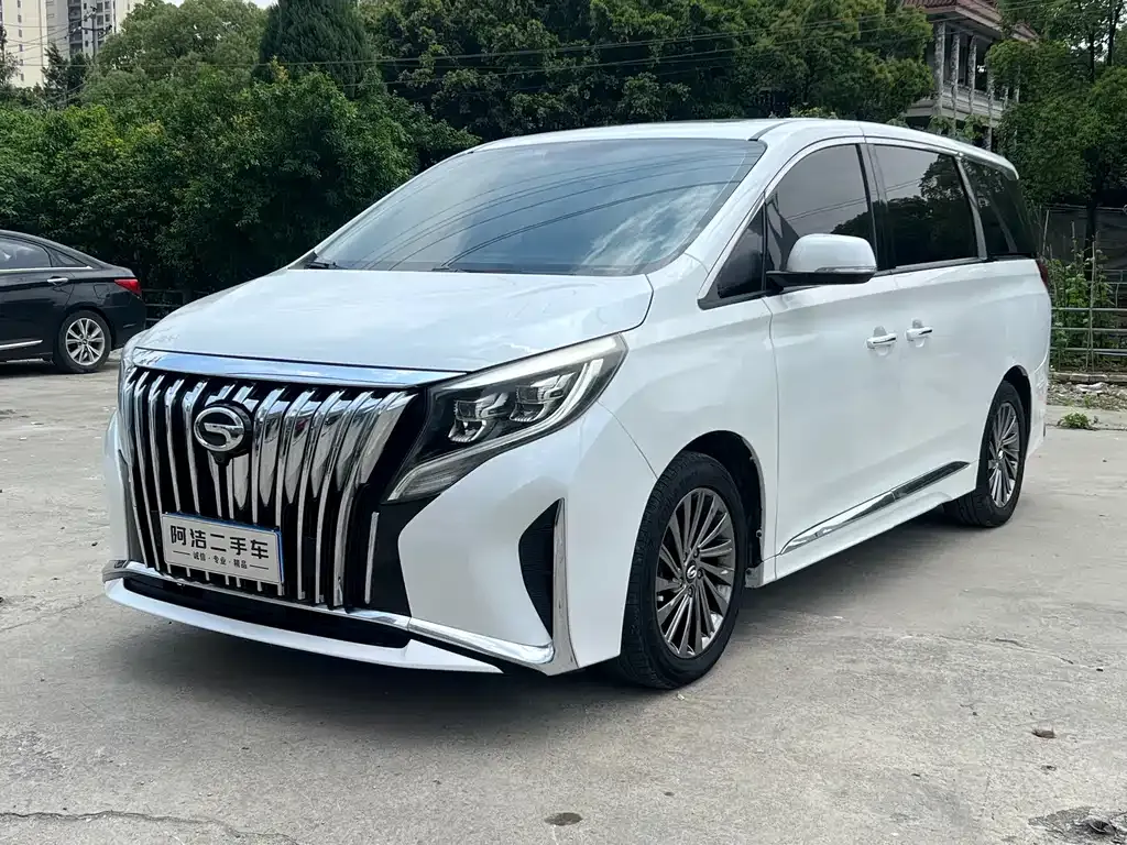 GAC Motor Trumpchi M8 — фото 1