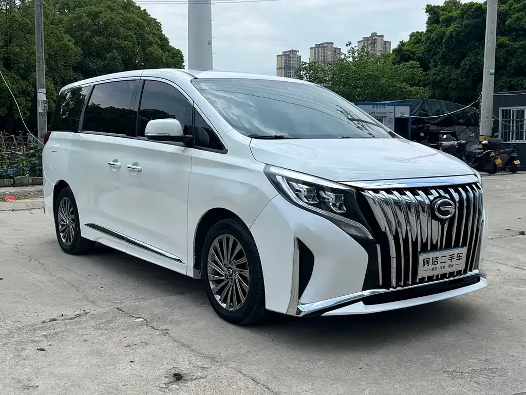 GAC Motor Trumpchi M8 — фото 4