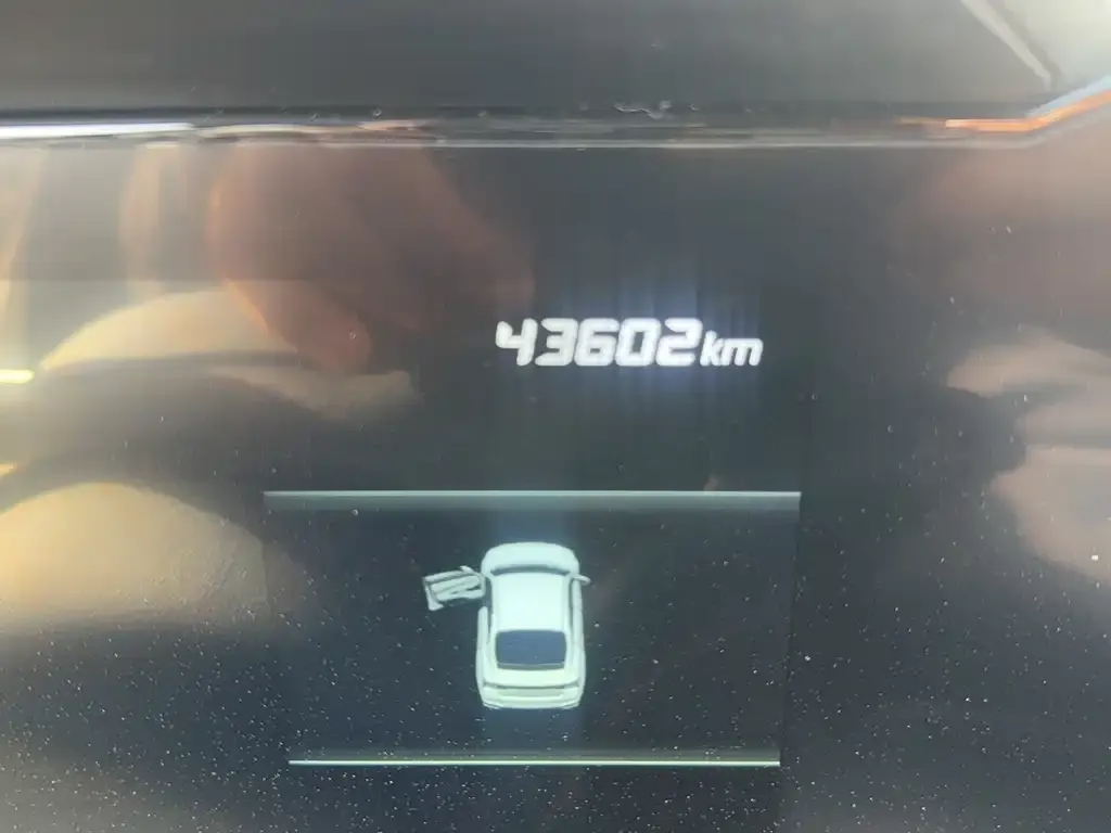 Hyundai Elantra — фото 2