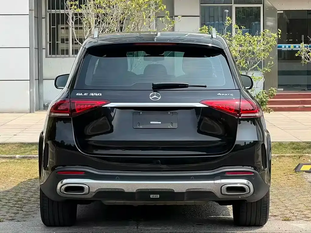 Mercedes-Benz GLE — фото 8
