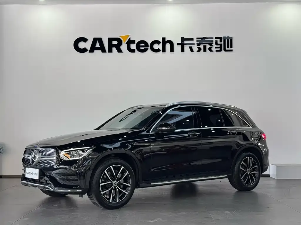 Mercedes-Benz GLC — фото 1