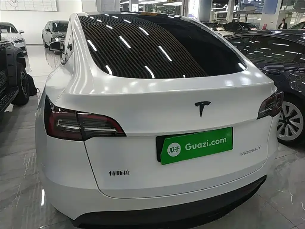 Tesla Model Y 2024 из CN, фото 8