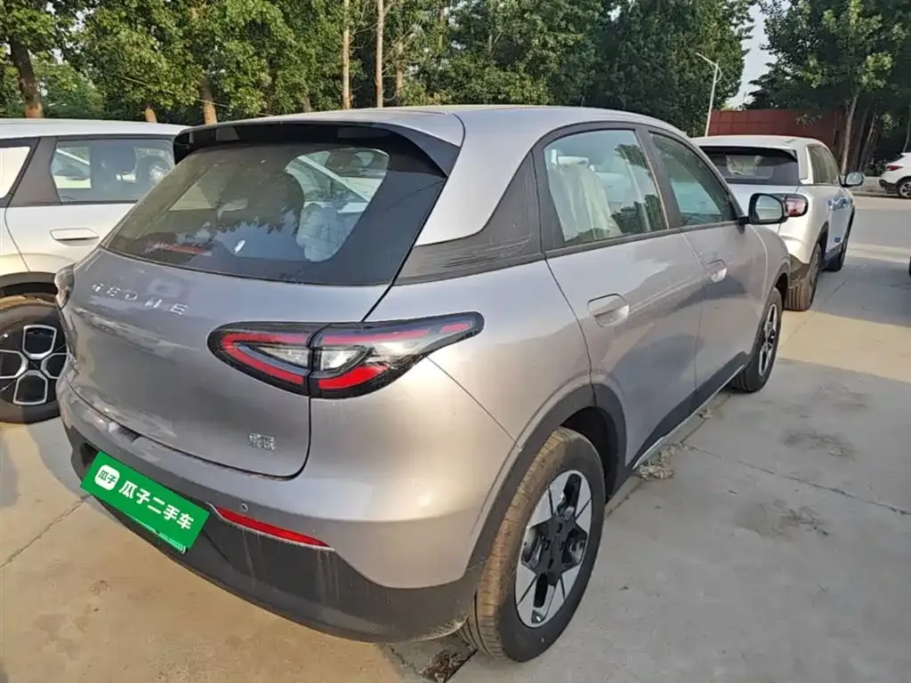 Geely Starburst — фото 10