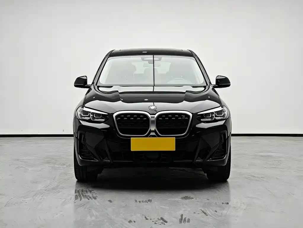 BMW iX3 — фото 3