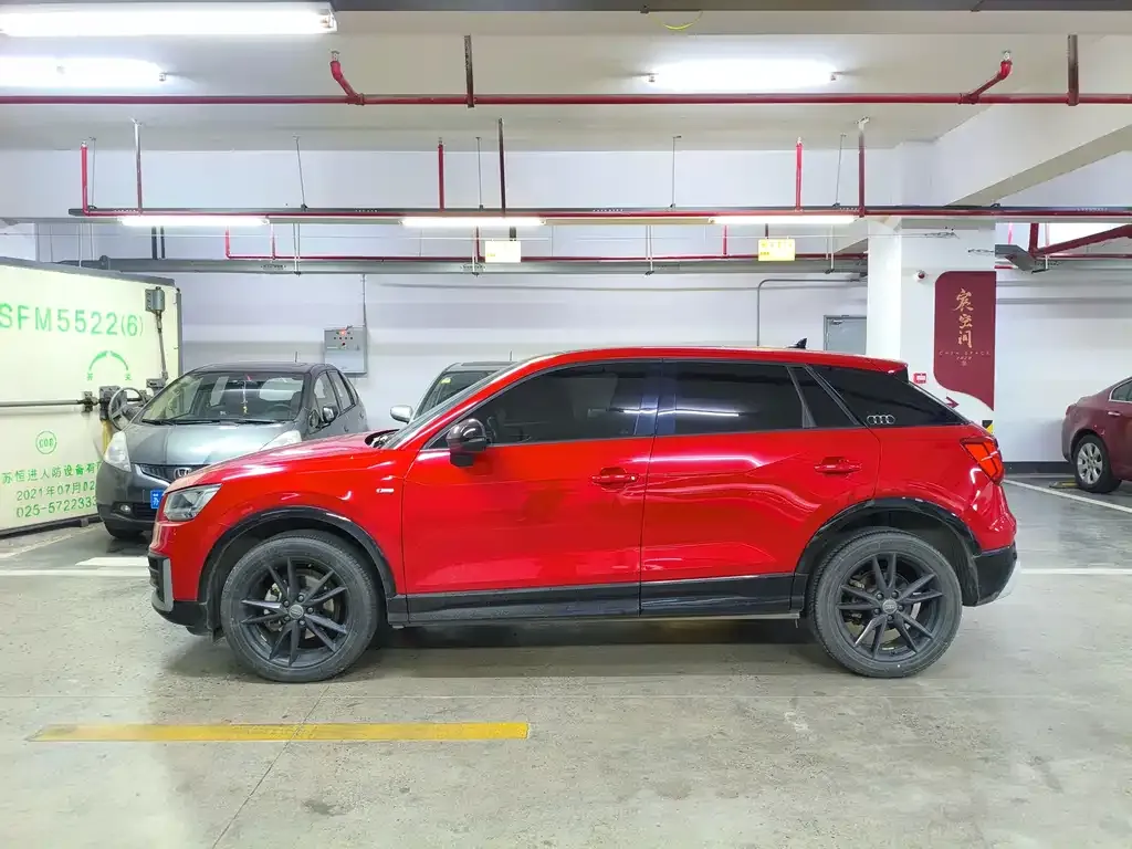 Audi Q2L 2021 из CN, фото 4