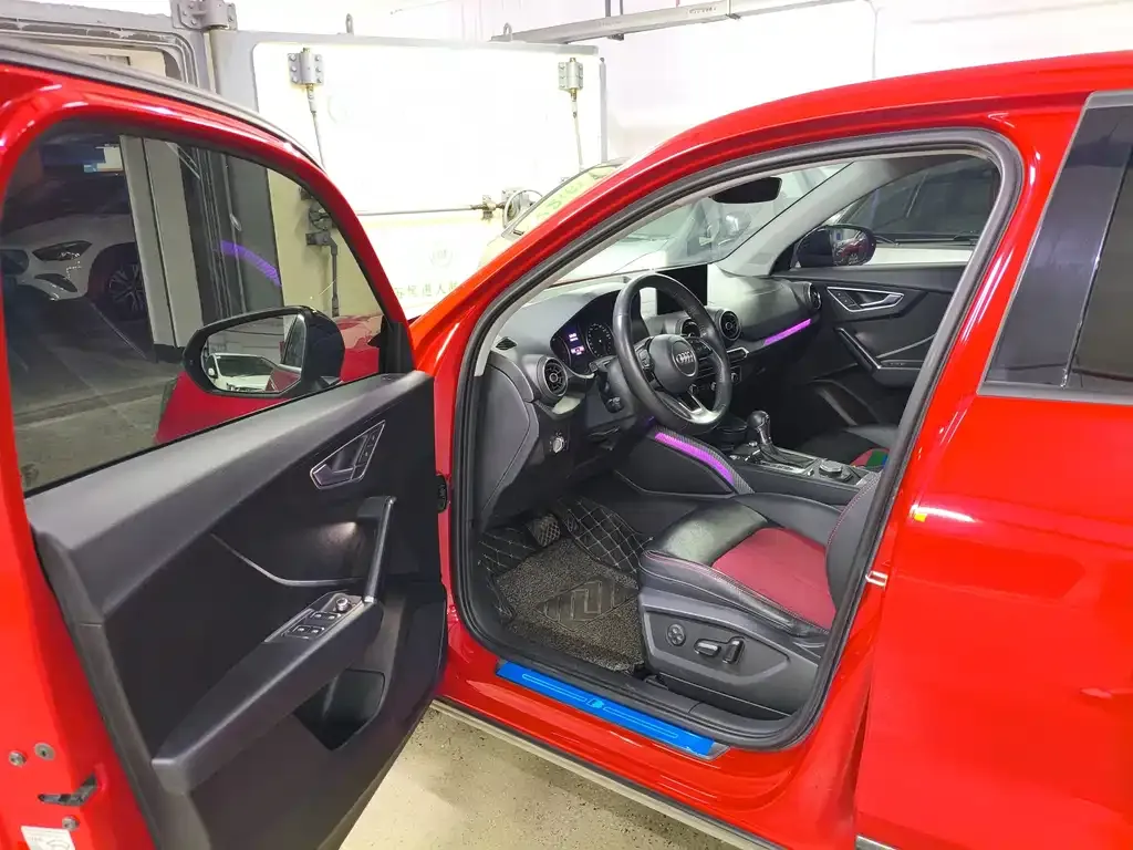 Audi Q2L 2021 из CN, фото 10