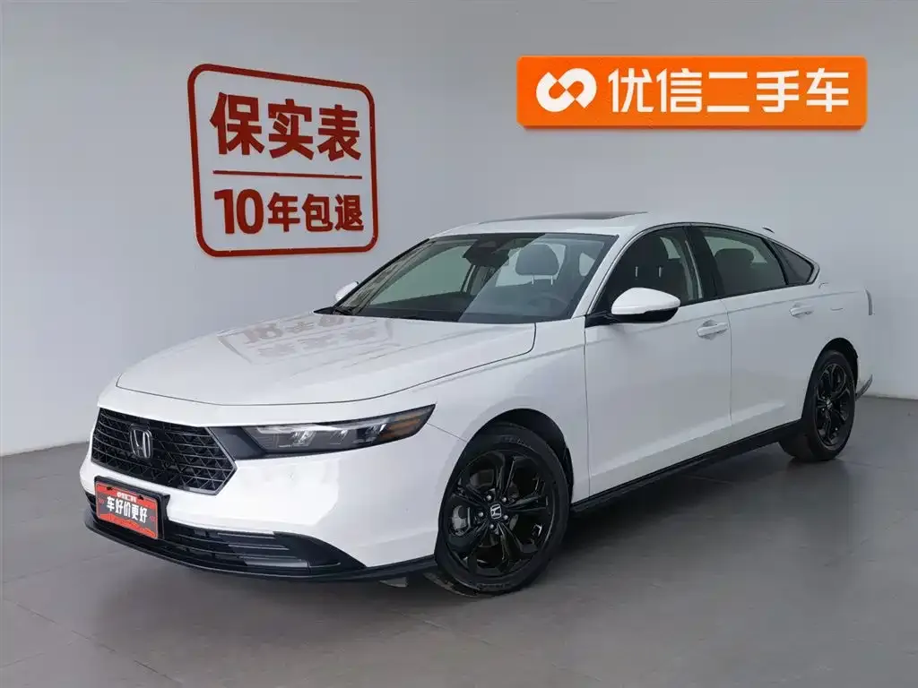 Honda Accord — фото 1