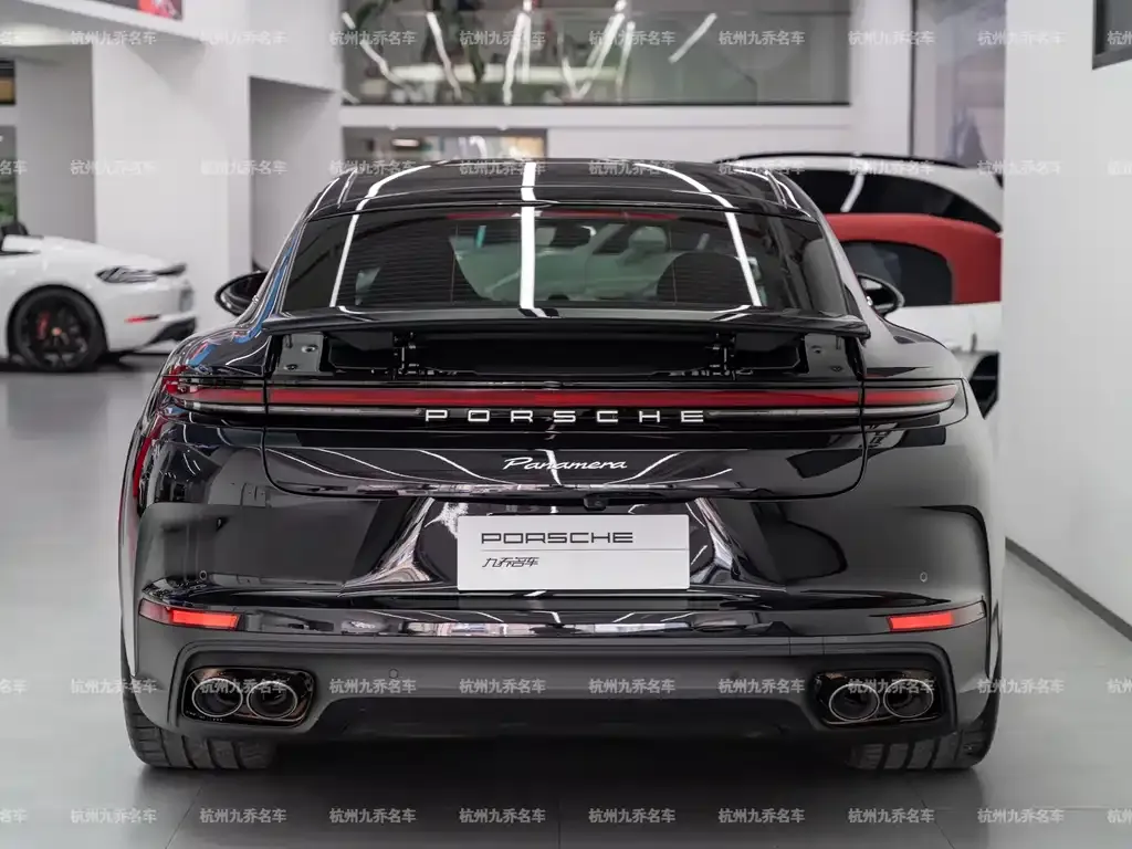 Porsche Panamera — фото 6