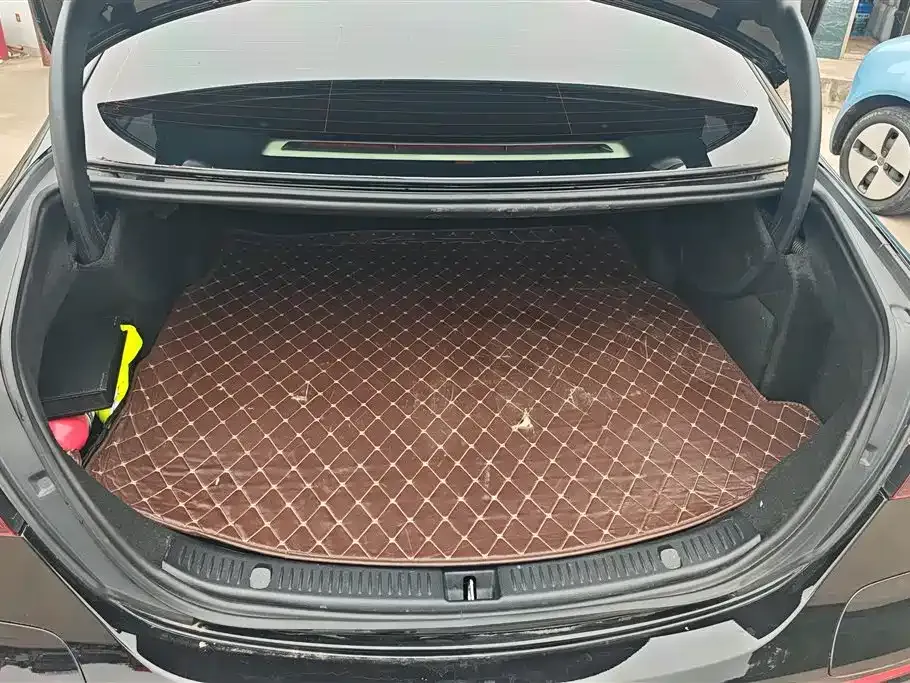 Mercedes-Benz E-Class New Energy — фото 10