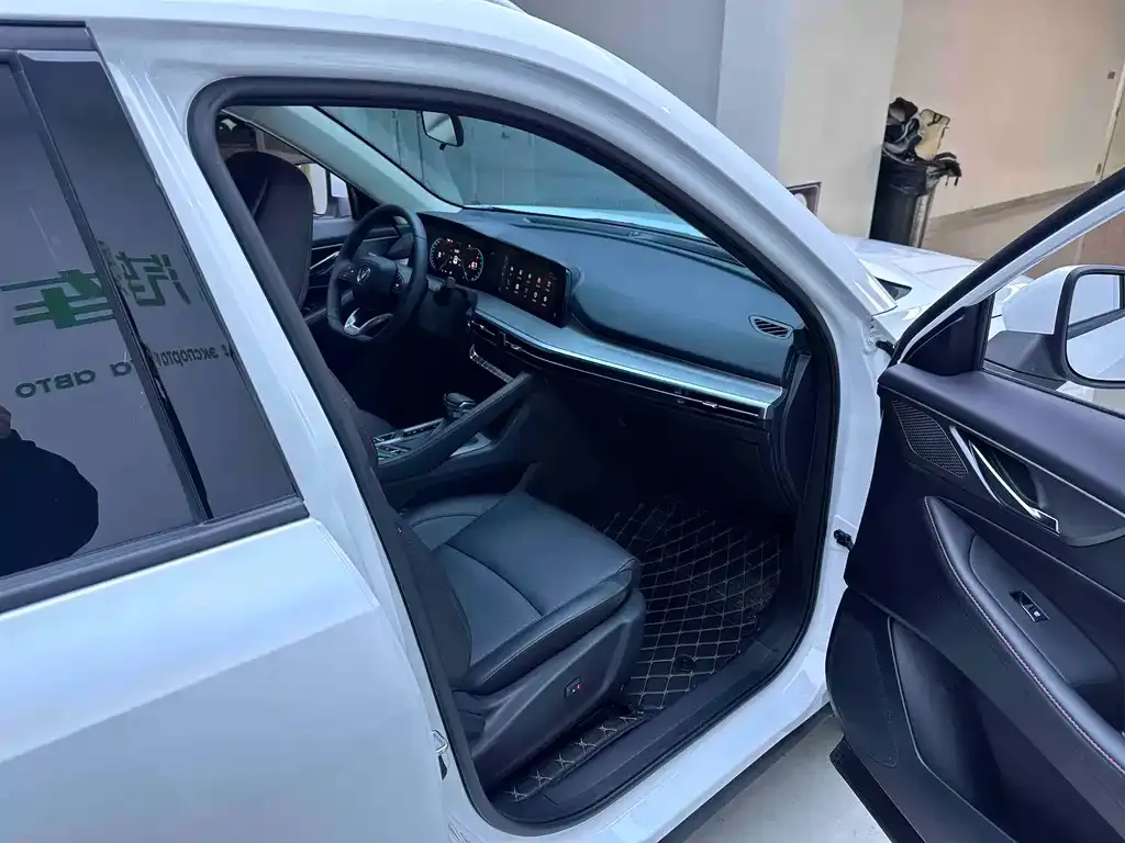 Changan CS35PLUS — фото 10