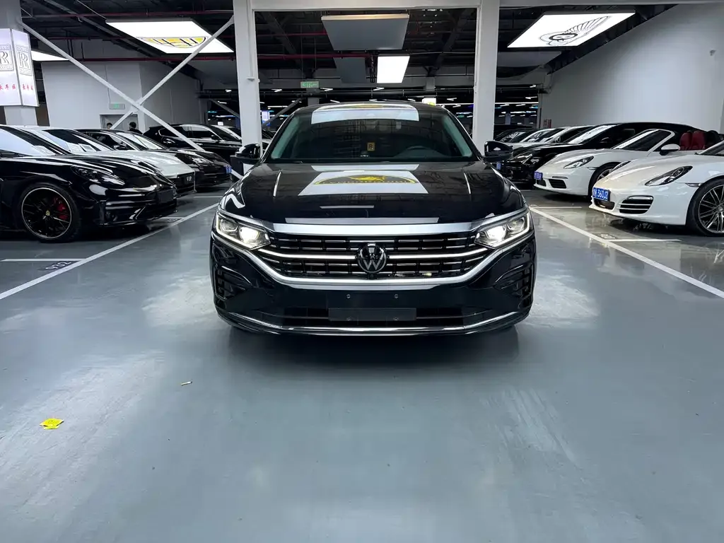 Volkswagen Passat — фото 4